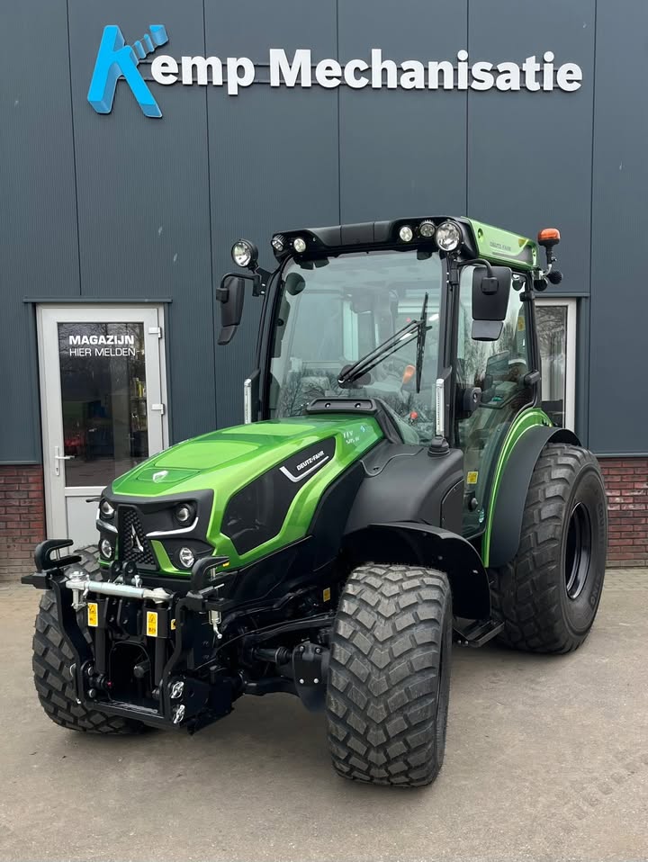   Afgeleverd aan J. Oskam Verhuur